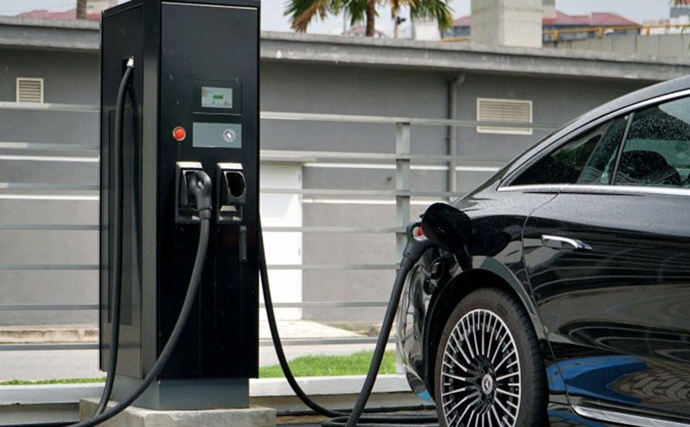 康普利汽車充電樁加盟支持全政策，助力新能源汽車發展